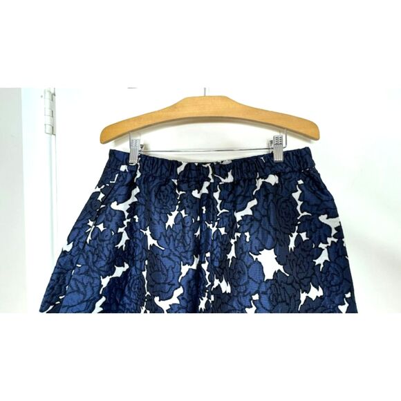 LANE BRYANT NAVY BLUE FLORAL BROCADE FULL SKIRT WITH POCKETS NWT SIZE 14 - Picture 5 of 11